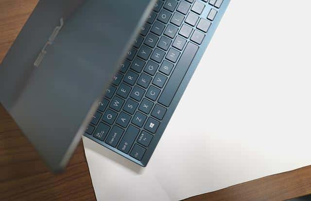 ordinateur portable Asus Zenbook